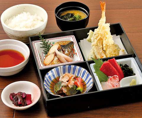 松花堂弁当